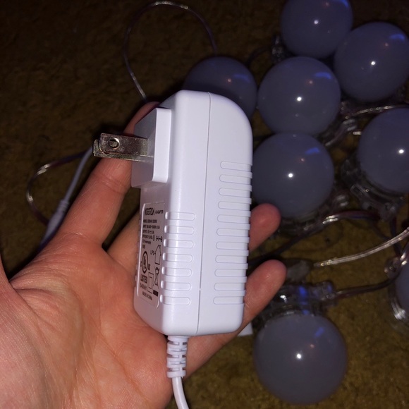 Vanity Bulb Lights - Picture 6 of 11